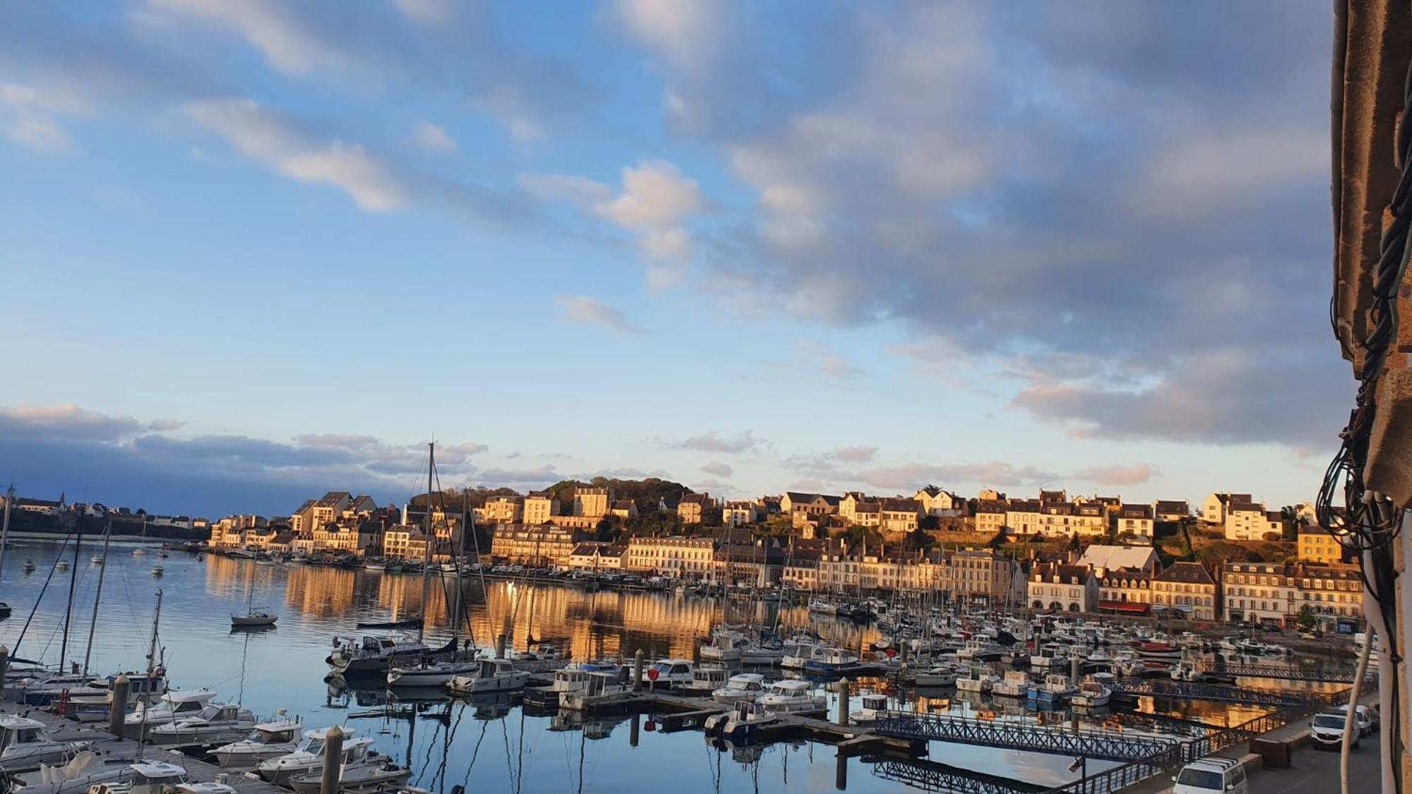 Anatoline Audierne Appartements Vue Mer - Sea & Harbor Stay Exterior photo